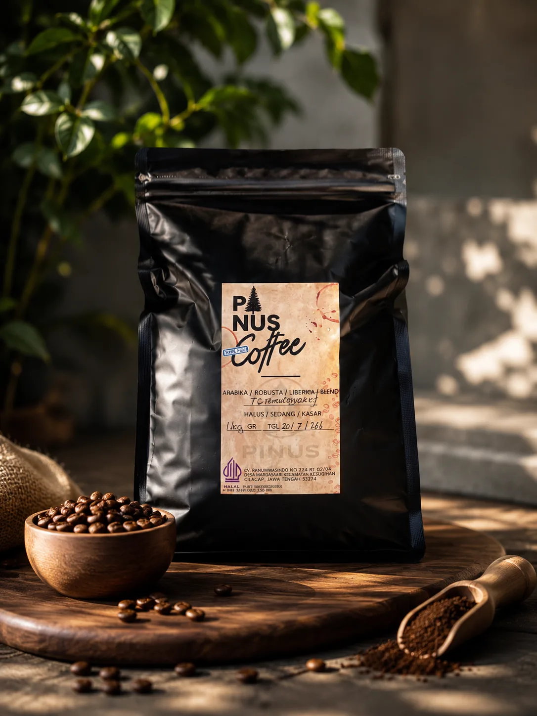 Kemasan kopi Robusta Kopi Pinus